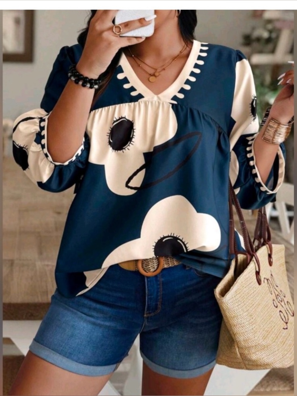 Women's Casual V-Neck Lantern Sleeve Contrast Color Printed Blouse - 1X